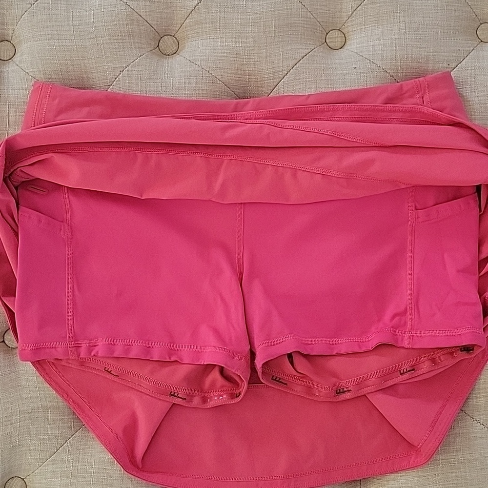 Lululemon Pace Rival 13.5" Skirt  4-way Stretch Lip gloss pink  sz 10  EUC - Picture 4 of 7